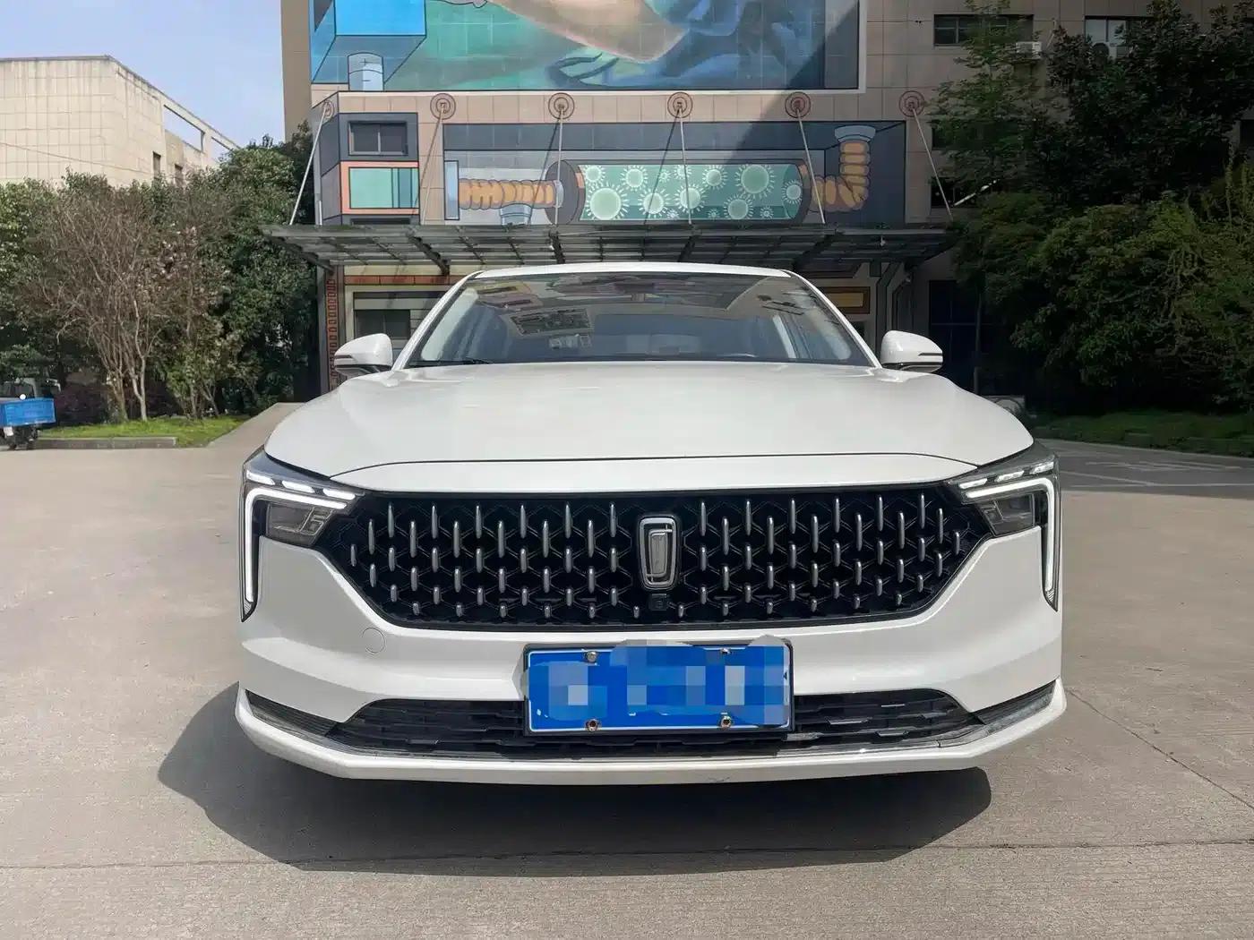 Bestune B70 2023 Model, Third Generation, 1.5T Automatic Enjoyment Edition — миниатюра 2