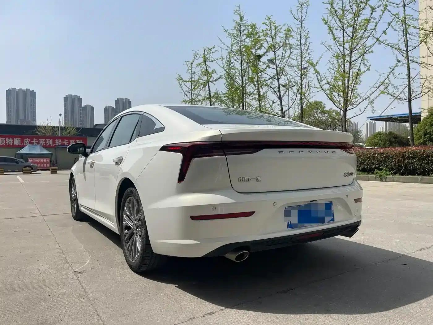 Bestune B70 2023 Model, Third Generation, 1.5T Automatic Enjoyment Edition — миниатюра 13