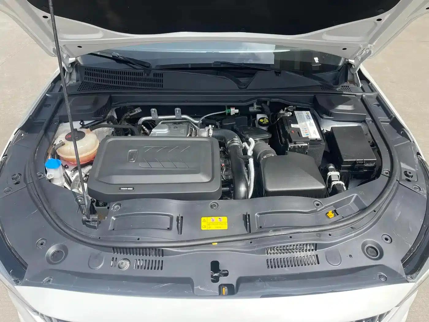 Bestune B70 2023 Model, Third Generation, 1.5T Automatic Enjoyment Edition — миниатюра 14