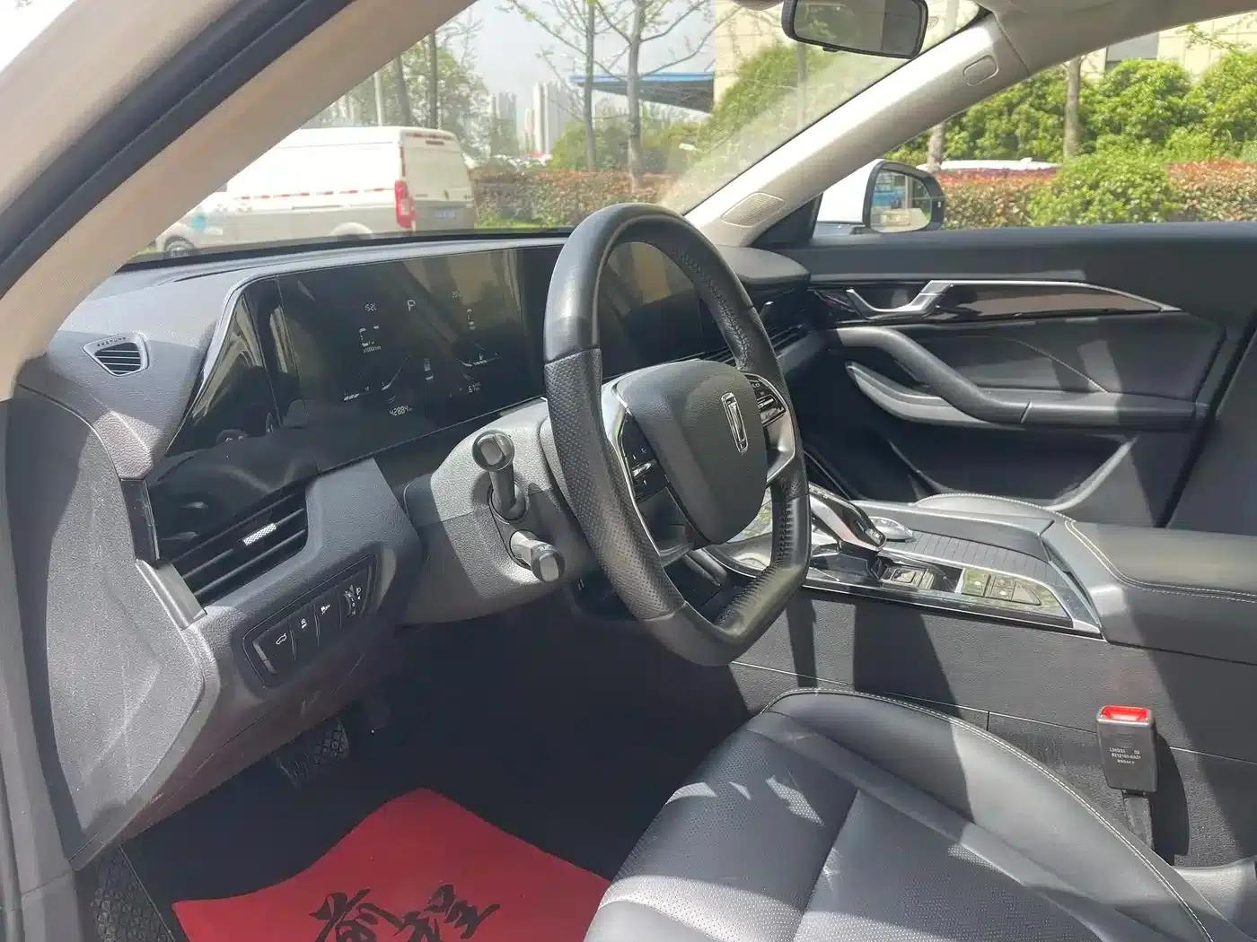 Bestune B70 2023 Model, Third Generation, 1.5T Automatic Enjoyment Edition — миниатюра 16