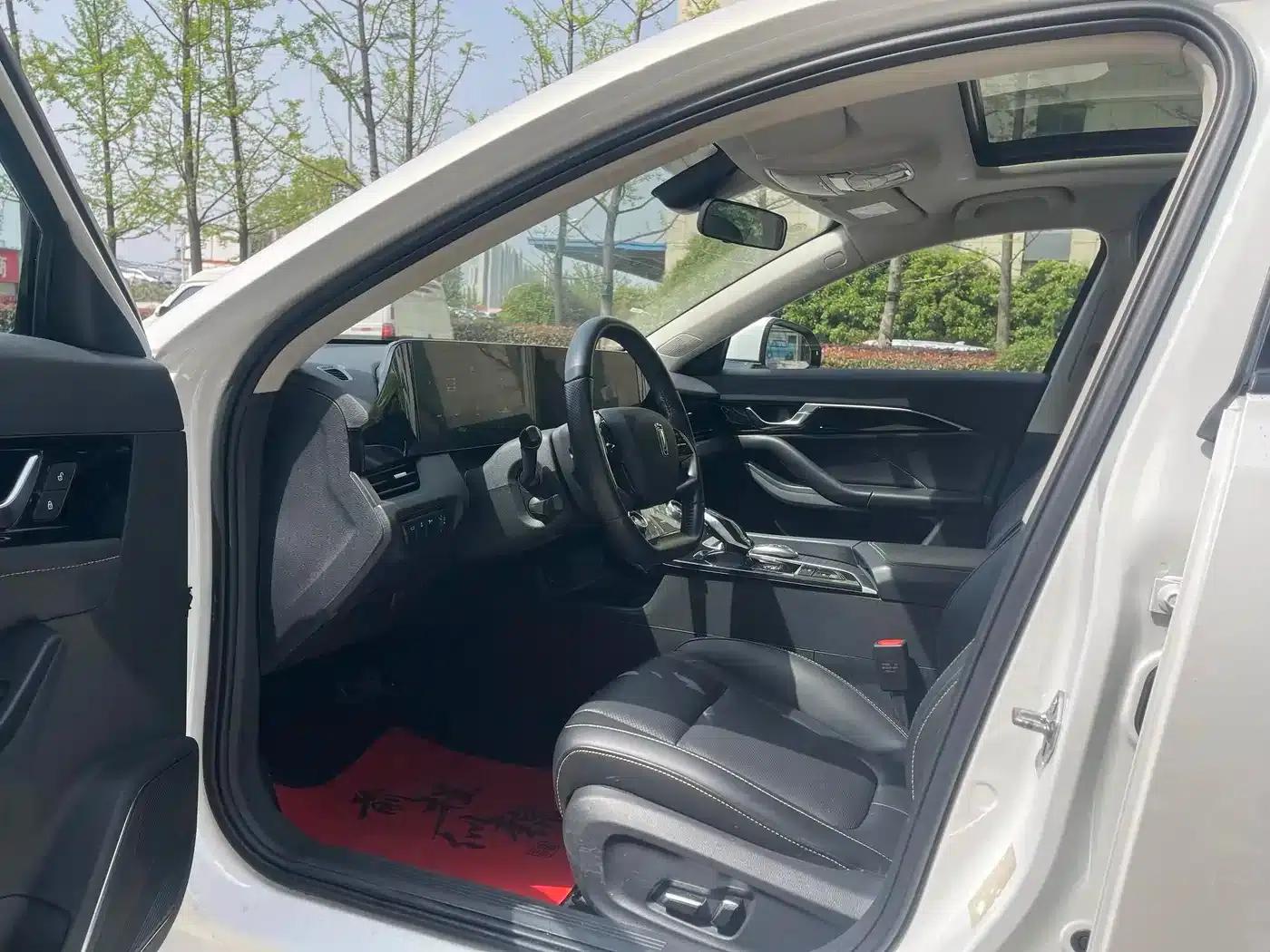 Bestune B70 2023 Model, Third Generation, 1.5T Automatic Enjoyment Edition — миниатюра 9