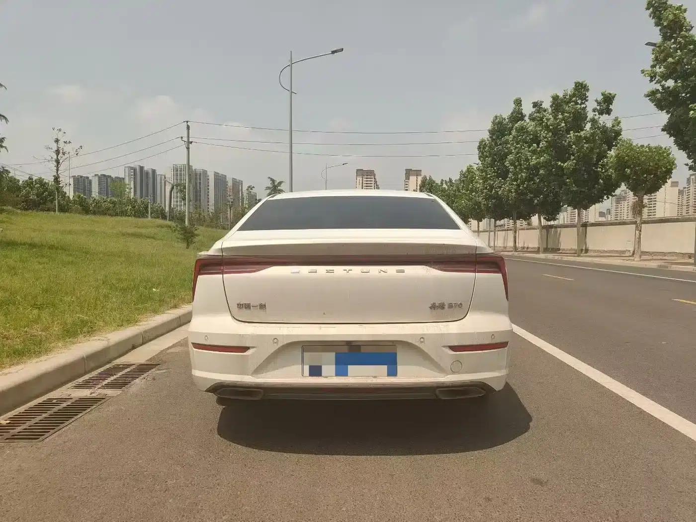 Bestune B70 2022 Model, Third Generation, 1.5T Automatic Enjoyment Edition — миниатюра 8