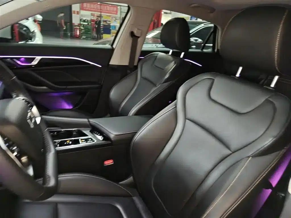Bestune B70 2024 Dragon Edition 1.5T Leading Model — миниатюра 15