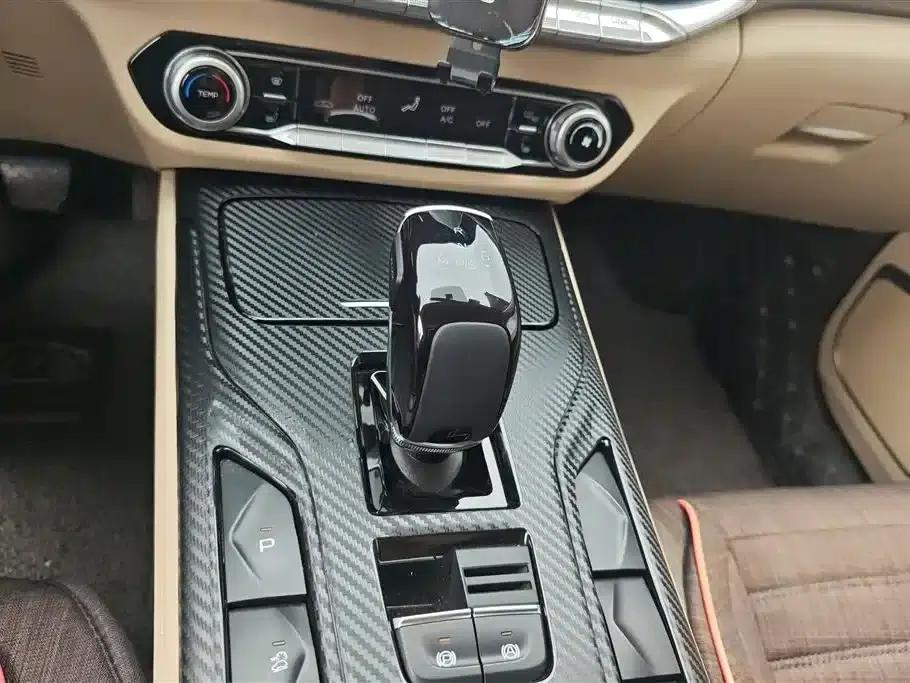 Bestune T77 2021 PRO 280 TID Automatic Luxury — миниатюра 15