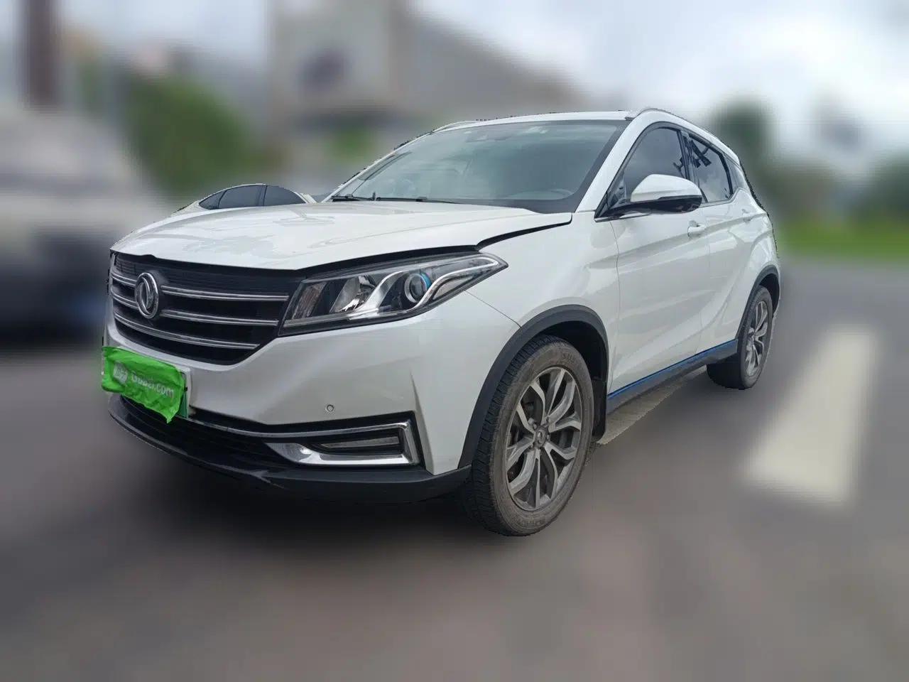 Dongfeng Fengon E3 2019 EVR Extended-Range Luxury Model — миниатюра 1