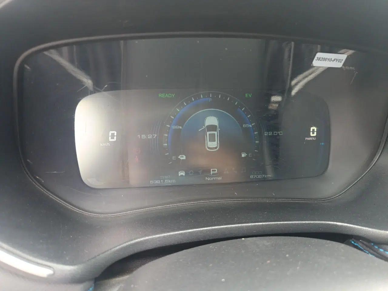 Dongfeng Fengon E3 2019 EVR Extended-Range Luxury Model — миниатюра 12