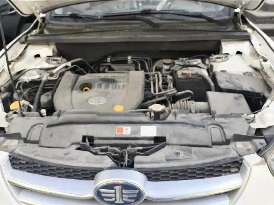 Besturn X80 2013 2.0L Automatic Luxury Edition — миниатюра 10