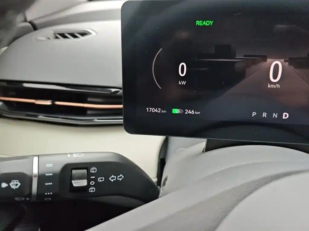 Joyful Edition 2025 model, 445km range — миниатюра 5