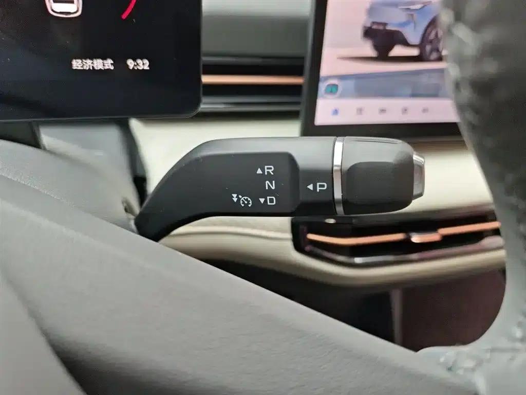 Joyful Edition 2025 model, 445km range — миниатюра 7