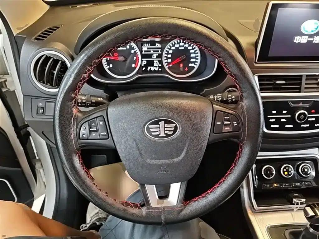 Bestune X40 2019 1.6L Automatic Luxury Edition (National V Emission Standard) — миниатюра 11