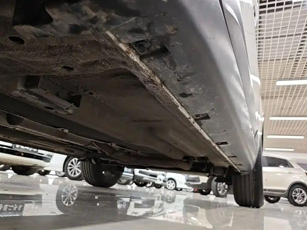 Bestune X40 2019 1.6L Automatic Luxury Edition (National V Emission Standard) — миниатюра 22
