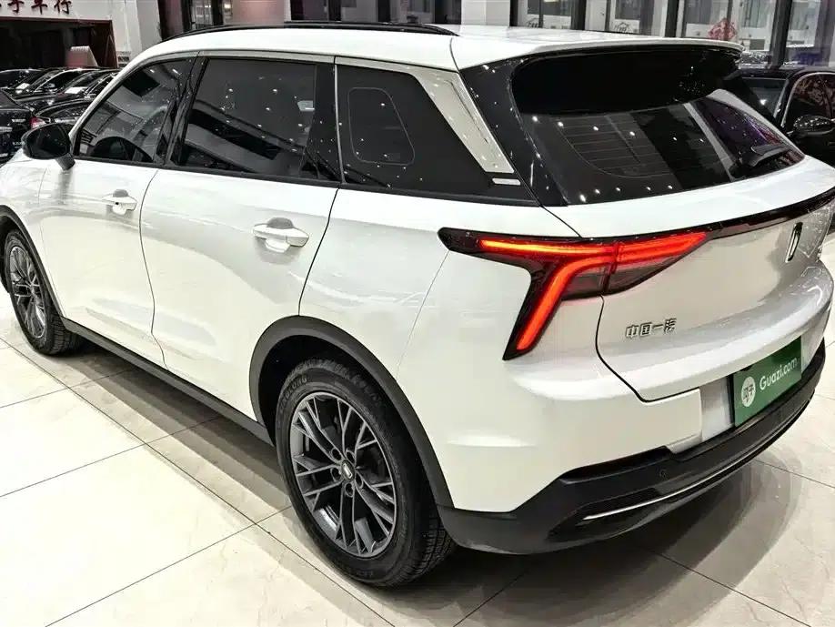 Bestune T55 2023 1.5T Automatic Leap Forward Edition — миниатюра 8