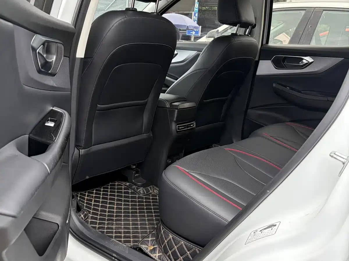 Beijing X7 2020 1.5TD DCT Zhifeng Edition — миниатюра 9