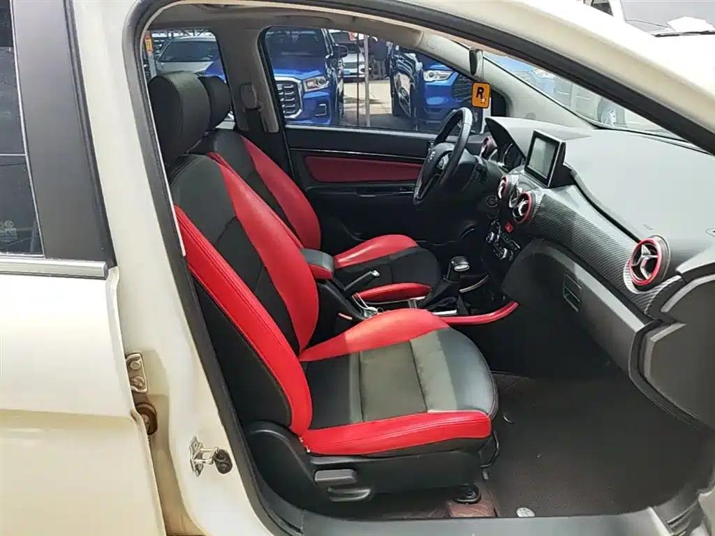 2017 Senova X25 1.5L Automatic Elite Navigation Edition — миниатюра 25