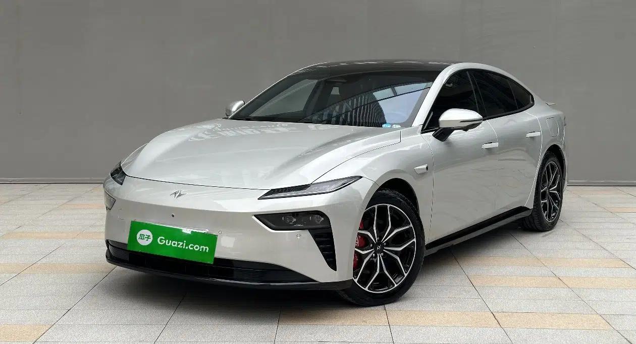 Dongfeng eπ eπ007 2025 Model Pure-Electric 565 All-Wheel-Drive Max Leading Edition — миниатюра 1