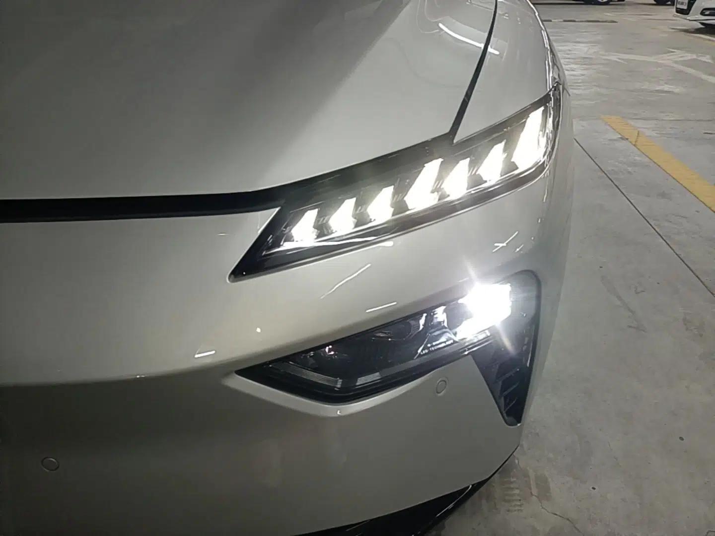 Dongfeng eπ eπ007 2025 Model Pure-Electric 565 All-Wheel-Drive Max Leading Edition — миниатюра 3