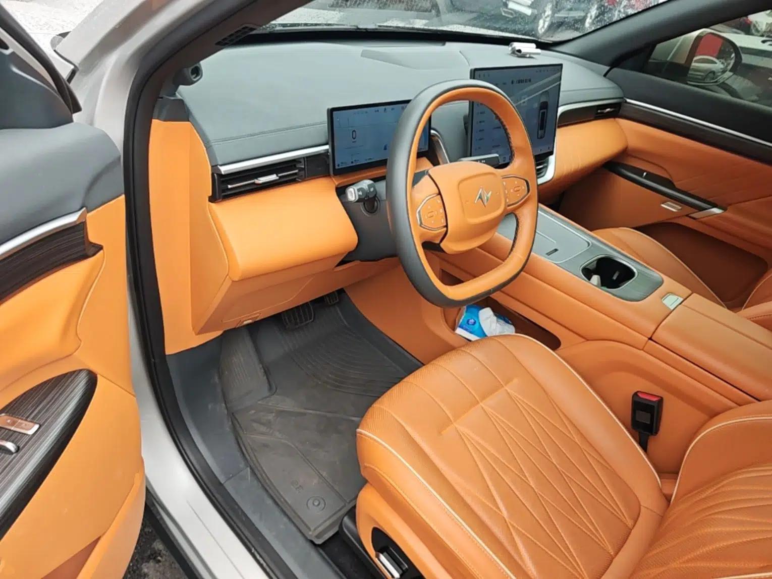 Dongfeng eπ eπ008 2025 210 Ultra Range-Extended Version 5 Seats — миниатюра 18