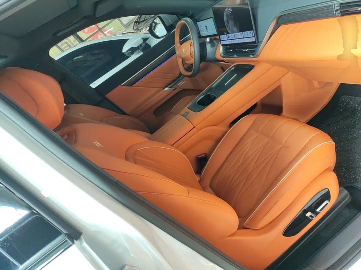 Dongfeng eπ eπ008 2025 636Ultra All-Electric Version 5 Seats — миниатюра 23