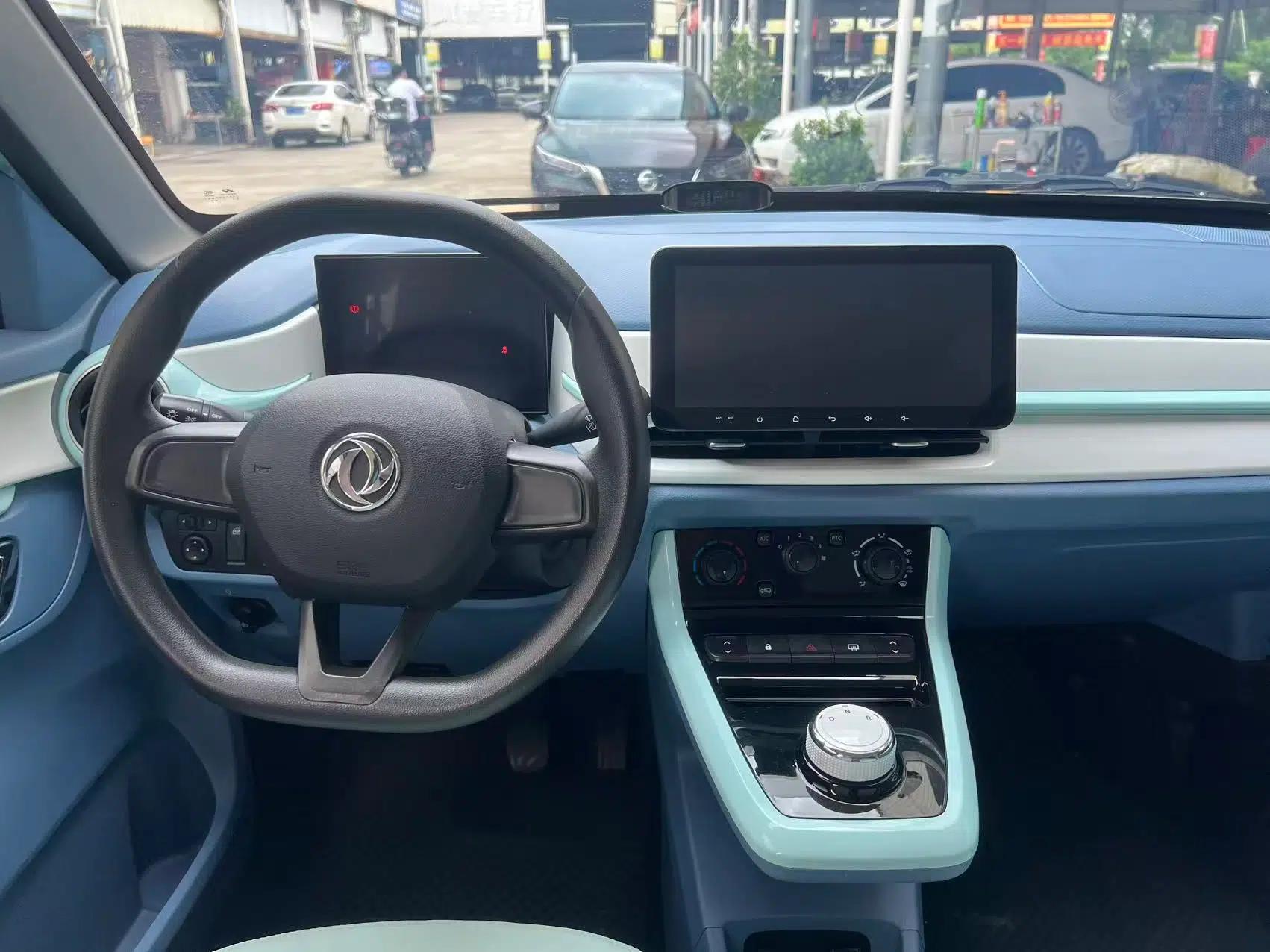 Dongfeng NAMMI BOX 2022 Light Wind Edition 201KM Lightning Model — миниатюра 9