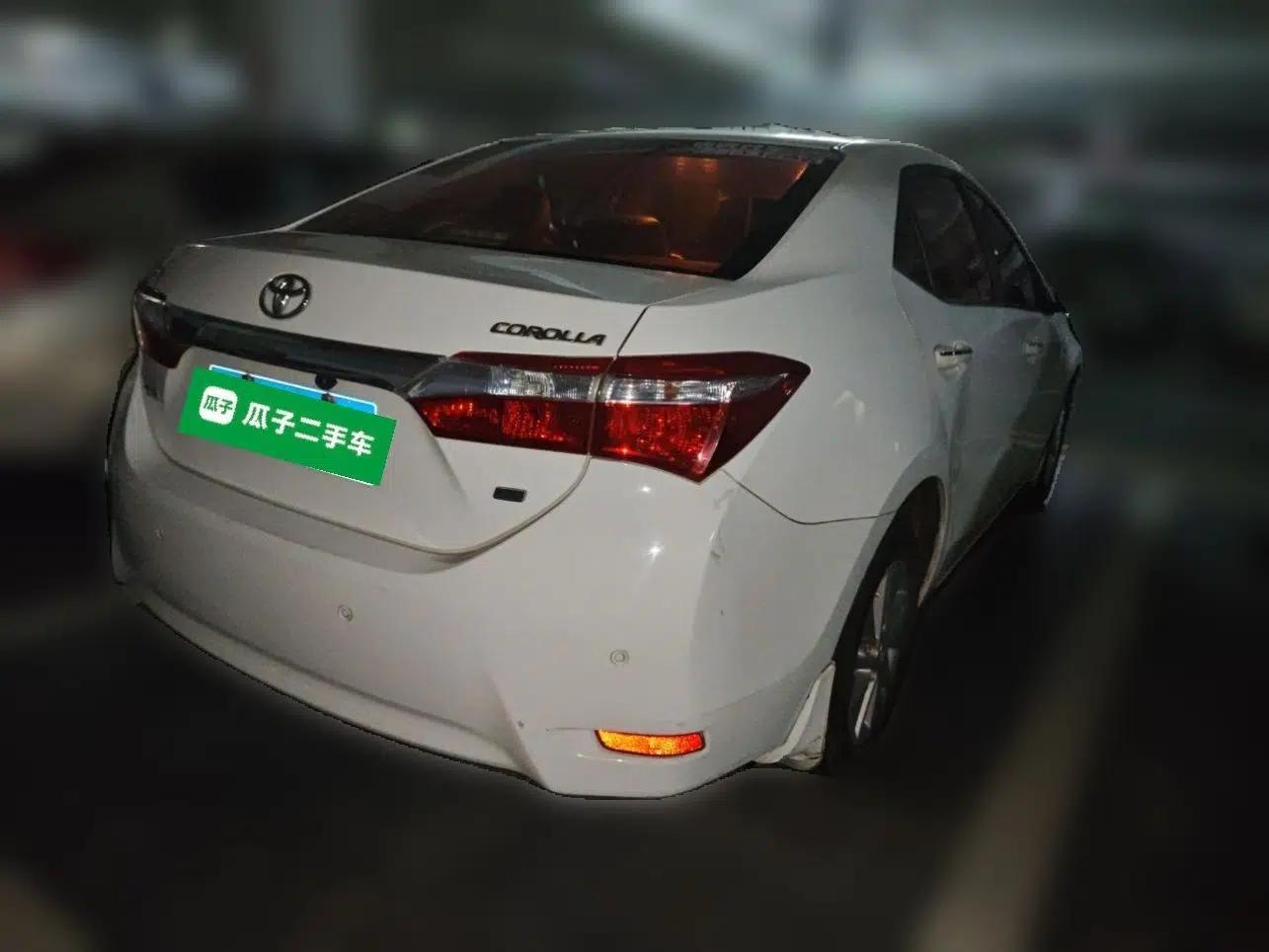 Toyota Corolla 2017 1.6L CVT GL — миниатюра 6
