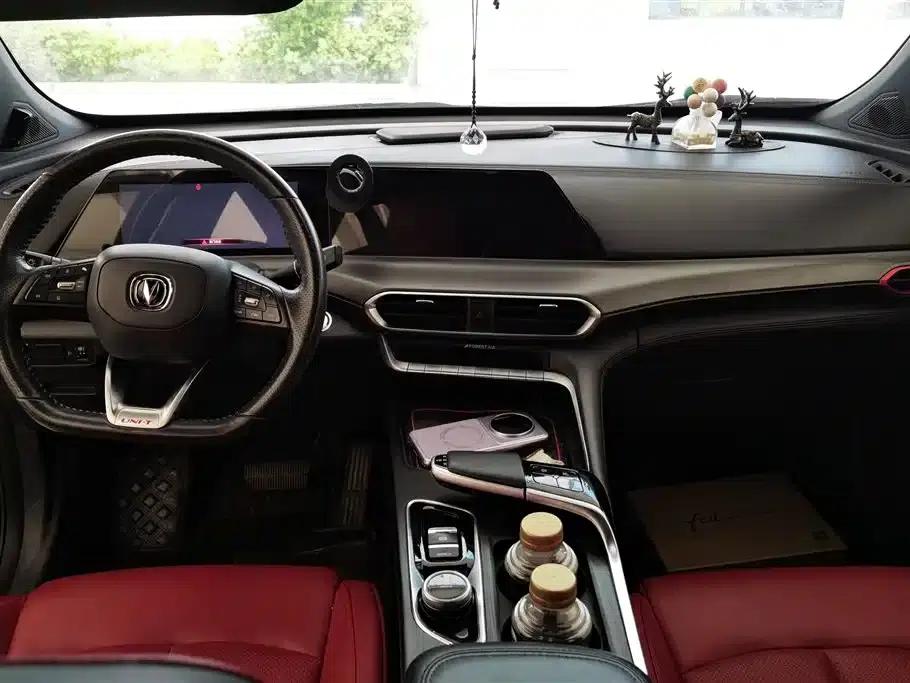 Changan UNI-T 2020 1.5T Premium Edition — миниатюра 12