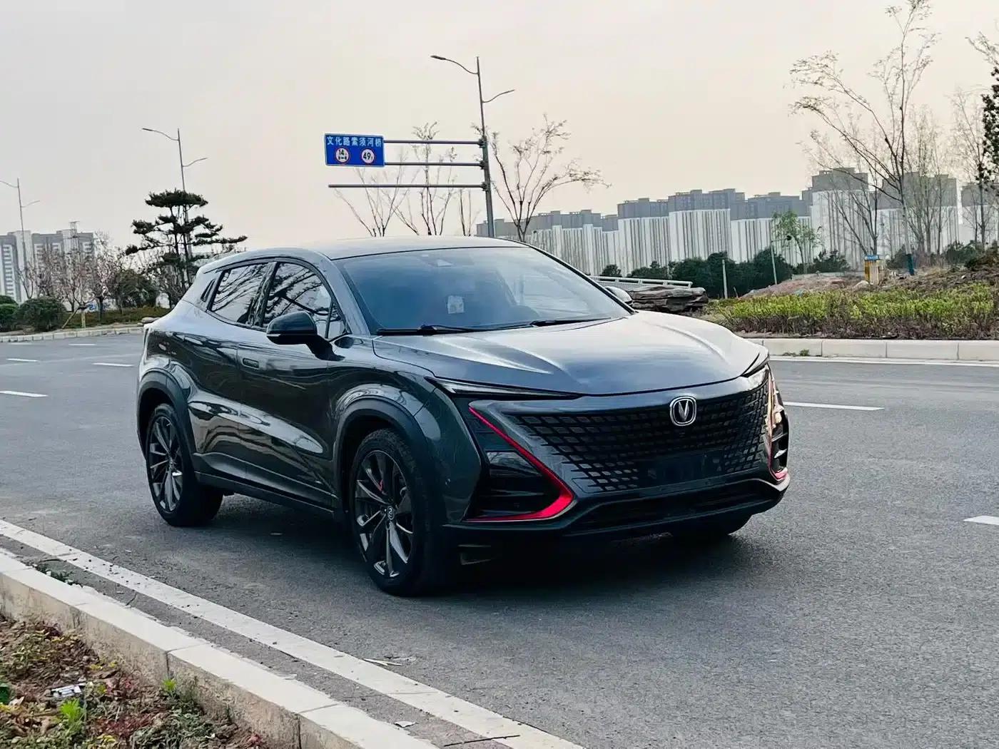 Changan UNI-T 2021 1.5T Sport Flagship Edition — миниатюра 3
