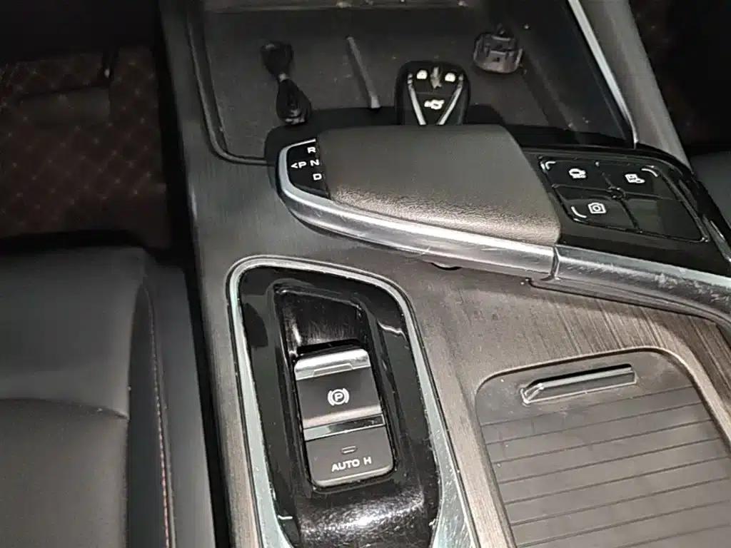 Changan UNI-T 2020 1.5T Premium Edition — миниатюра 14