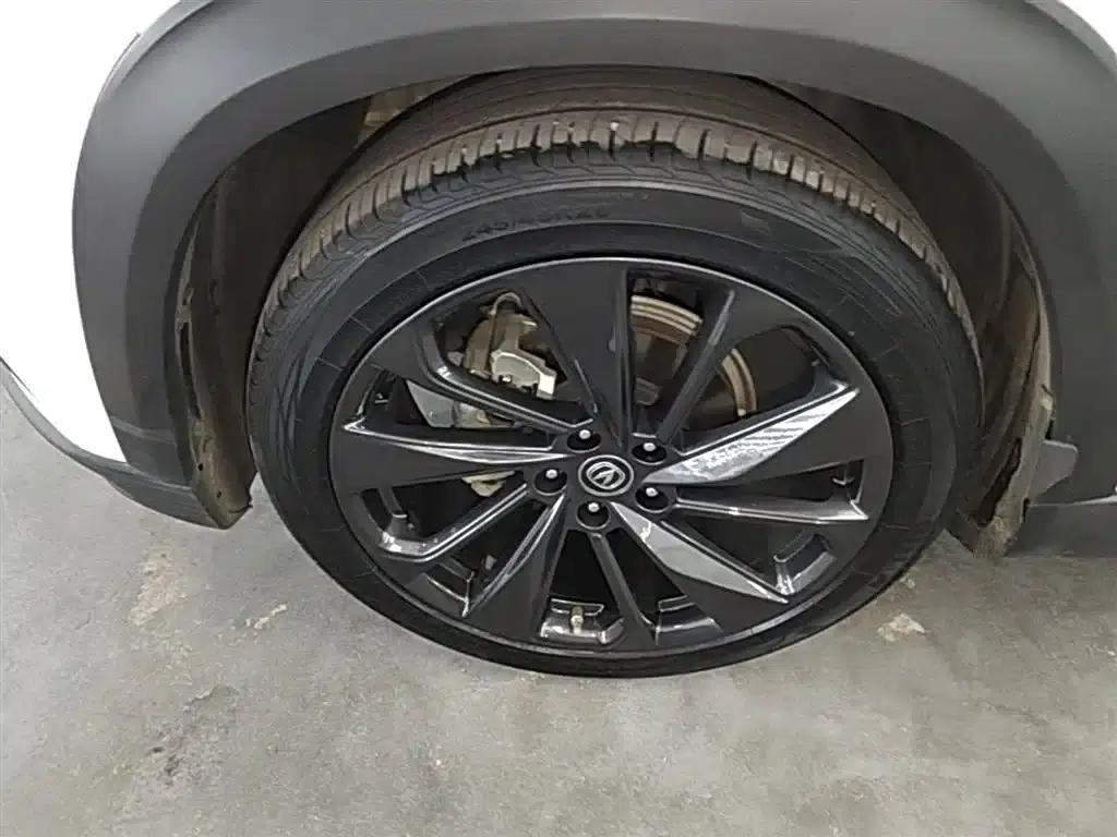 Changan UNI-T 2020 1.5T Premium Edition — миниатюра 23