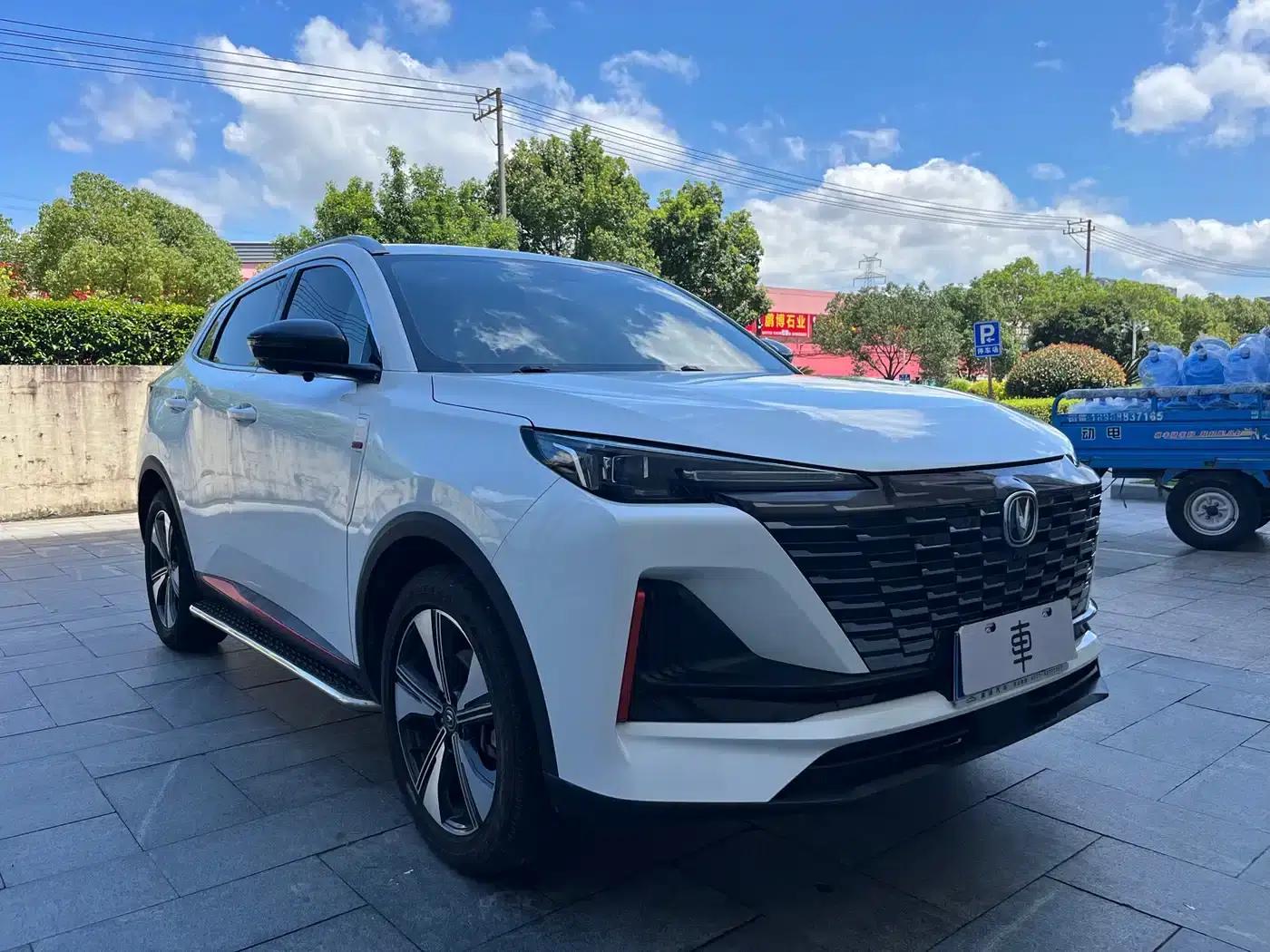 Changan CS55PLUS 2022 Second Generation 1.5T DCT Luxury Edition — миниатюра 3