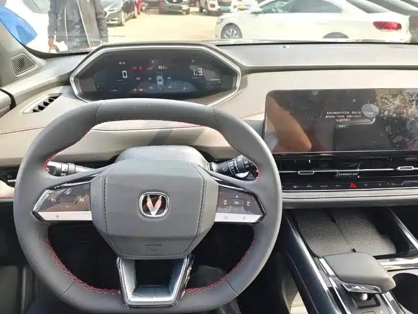 Changan CS55PLUS 2024 Model, Third Generation 1.5T DCT Premium Edition — миниатюра 8