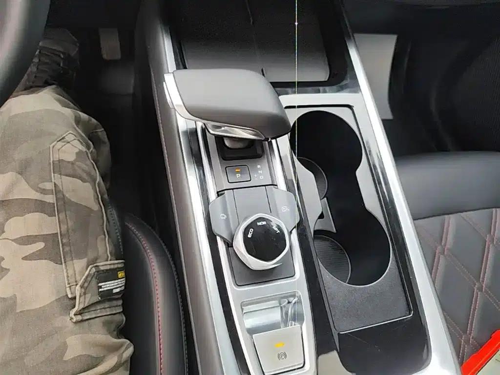 Changan CS55PLUS 2024 Model, Third Generation 1.5T DCT Premium Edition — миниатюра 14