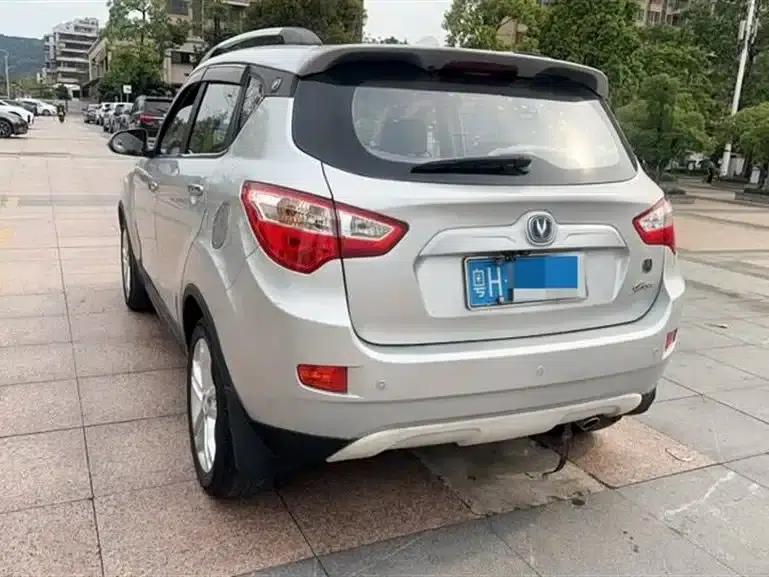 Changan CS35 2015 1.6L Automatic Deluxe Edition (National V Emission Standard) — миниатюра 5