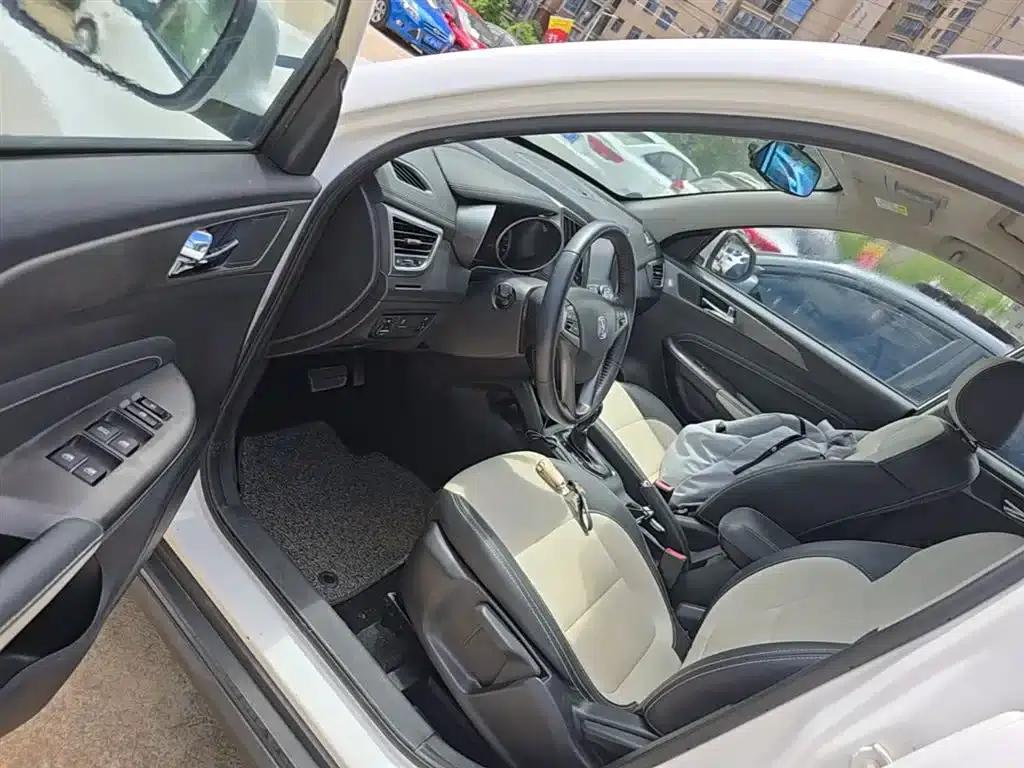 Changan CS35 2017 1.6L Automatic Deluxe Edition — миниатюра 16