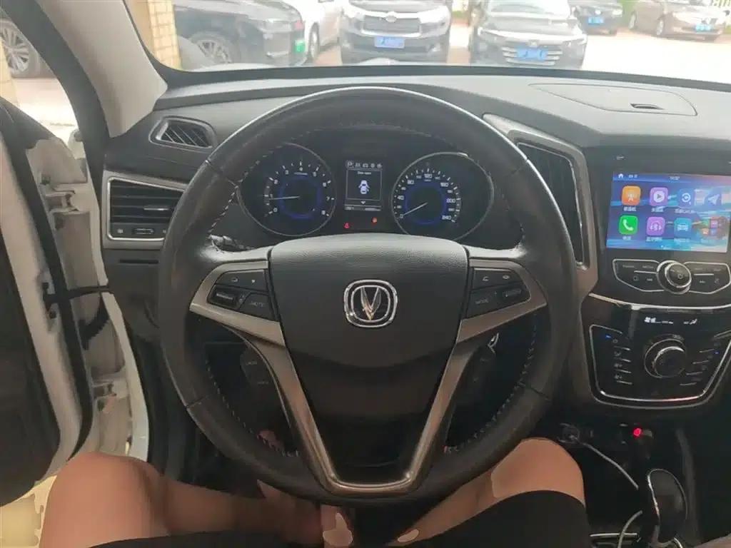 Changan CS35 2017 1.6L Automatic Deluxe Edition — миниатюра 11