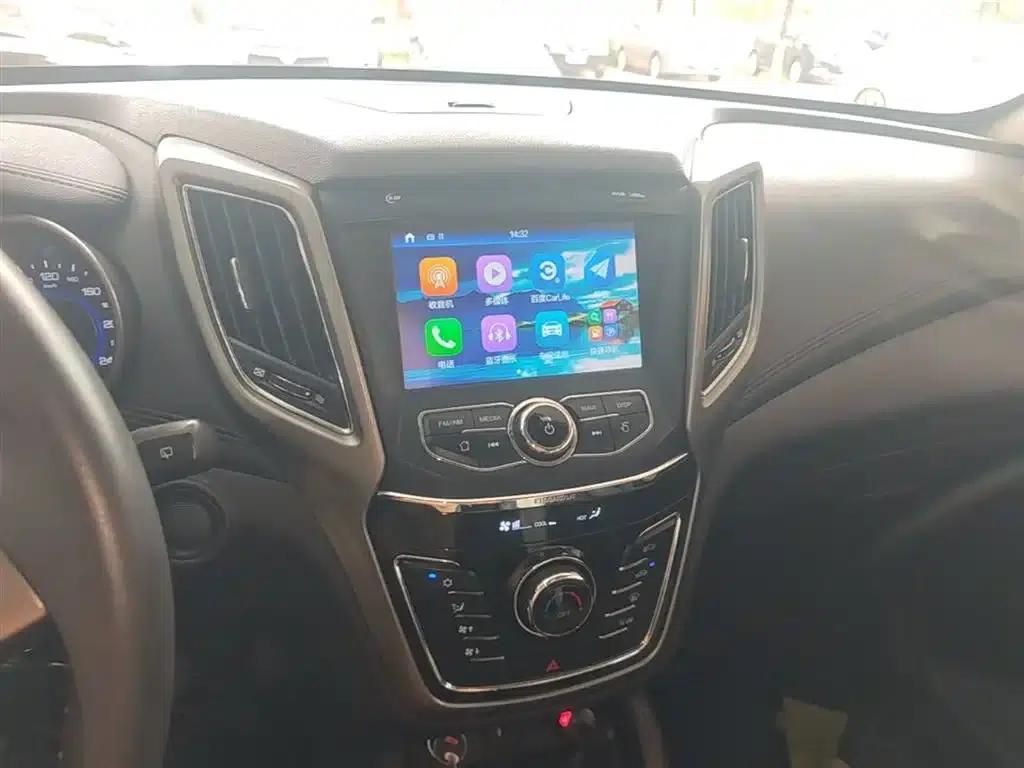 Changan CS35 2017 1.6L Automatic Deluxe Edition — миниатюра 13