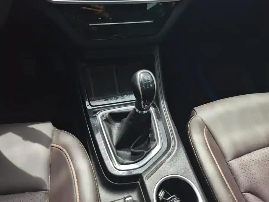 Changan CS35PLUS 2019 1.6L Manual Connected Edition — миниатюра 16