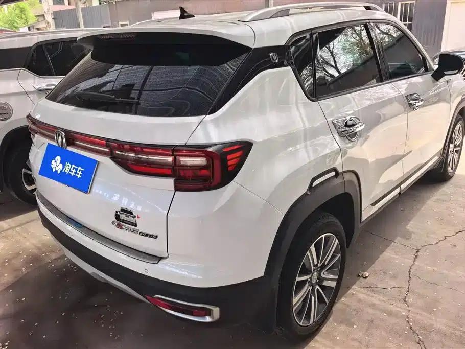 Changan CS35PLUS 2019 1.6L Manual Connected Edition — миниатюра 3