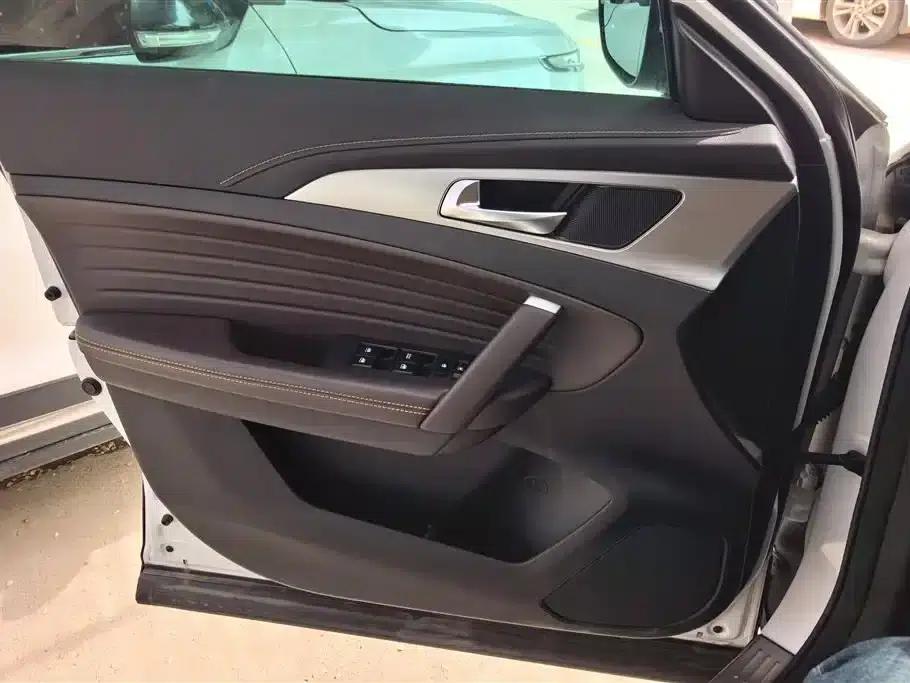 Changan CS35PLUS 2019 1.6L Manual Connected Edition — миниатюра 7