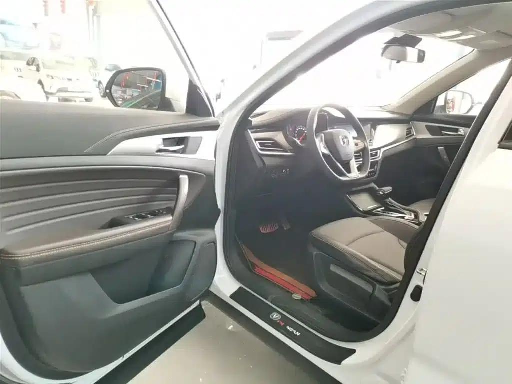 Changan CS35PLUS 2019 1.6L Automatic Connected Edition — миниатюра 16