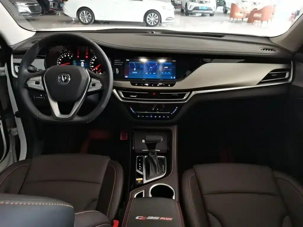 Changan CS35PLUS 2019 1.6L Automatic Connected Edition — миниатюра 10