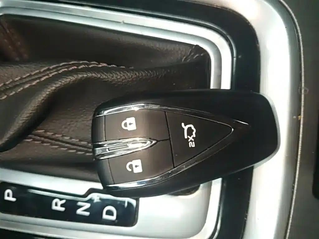 Ruicheng CC 2022 Blue Whale Edition 1.5T DCT Luxury — миниатюра 9