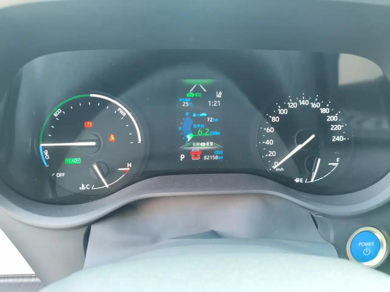 Toyota SIENNA 2023 2.5L Hybrid Deluxe Edition — миниатюра 12