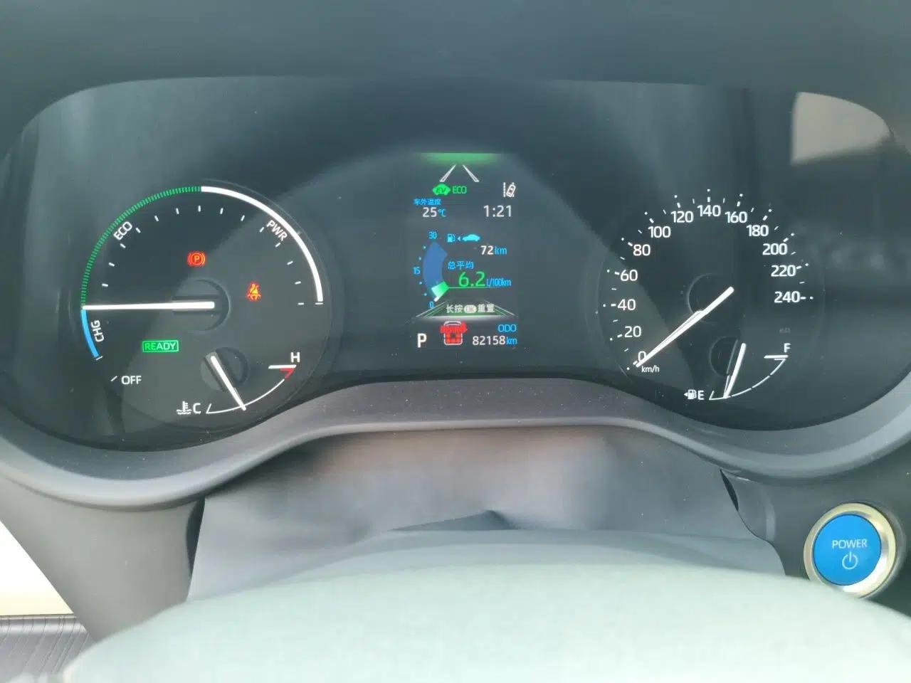 Toyota SIENNA 2023 2.5L Hybrid Deluxe Edition — миниатюра 13