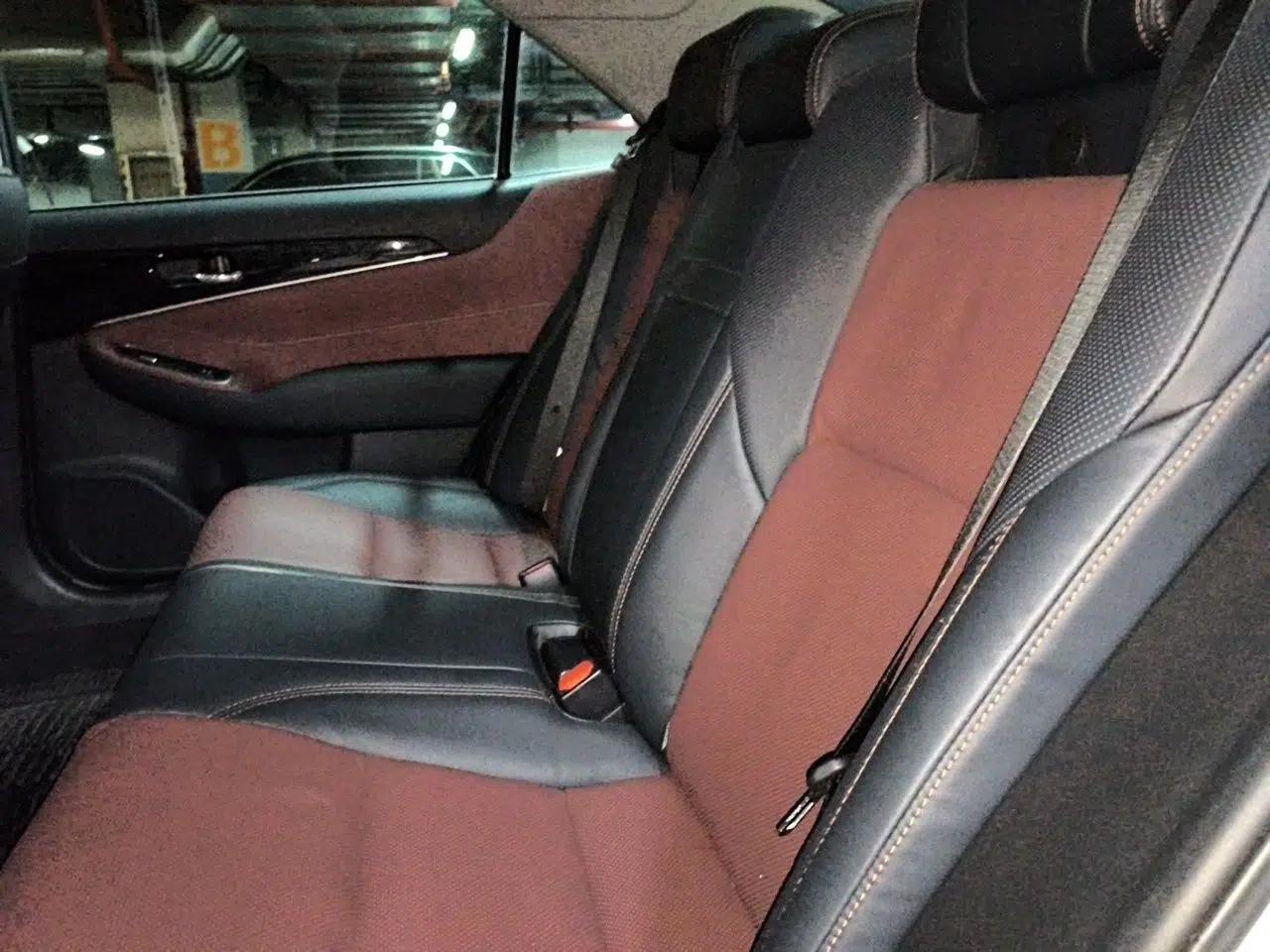 Toyota Crown 2018 2.0T Sport Edition — миниатюра 14