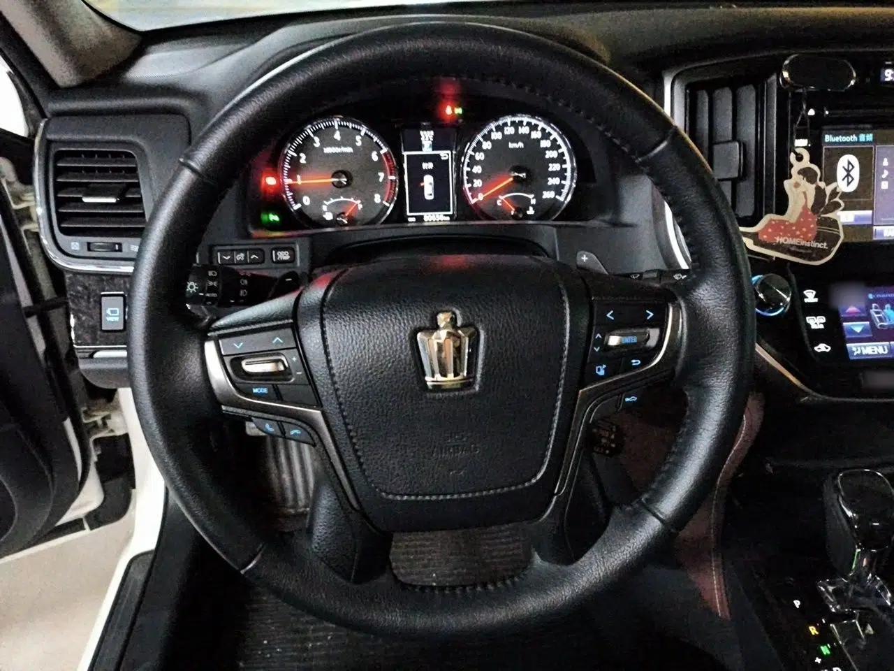 Toyota Crown 2018 2.0T Sport Edition — миниатюра 7