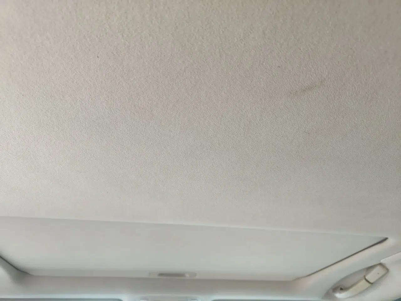 Toyota Crown 2010 2.5L Royal Leather Sunroof Edition — миниатюра 19