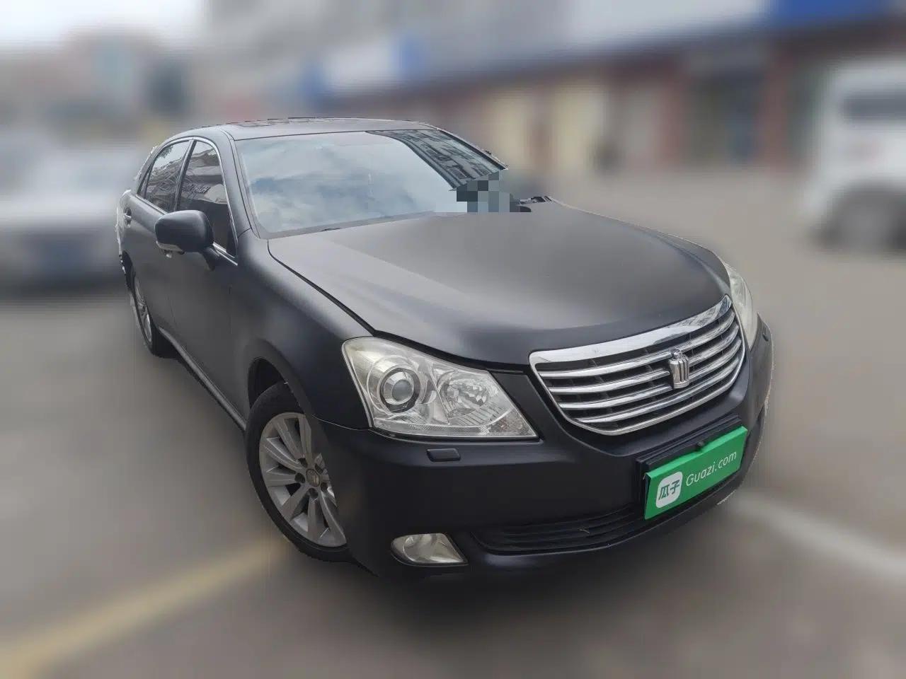 Toyota Crown 2010 2.5L Royal Leather Sunroof Edition — миниатюра 3