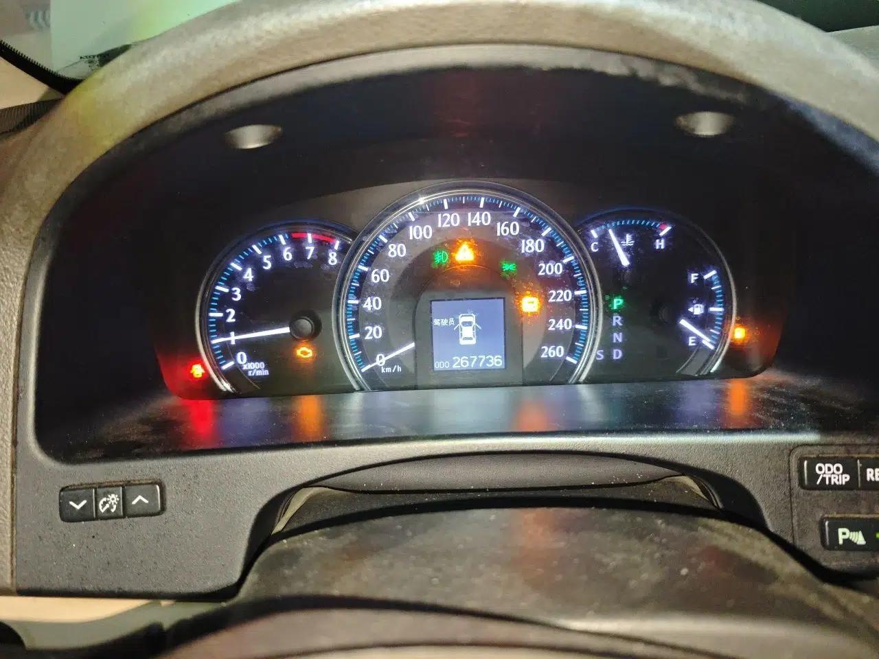 Toyota Crown 2012 2.5L Royal Leather Edition — миниатюра 12