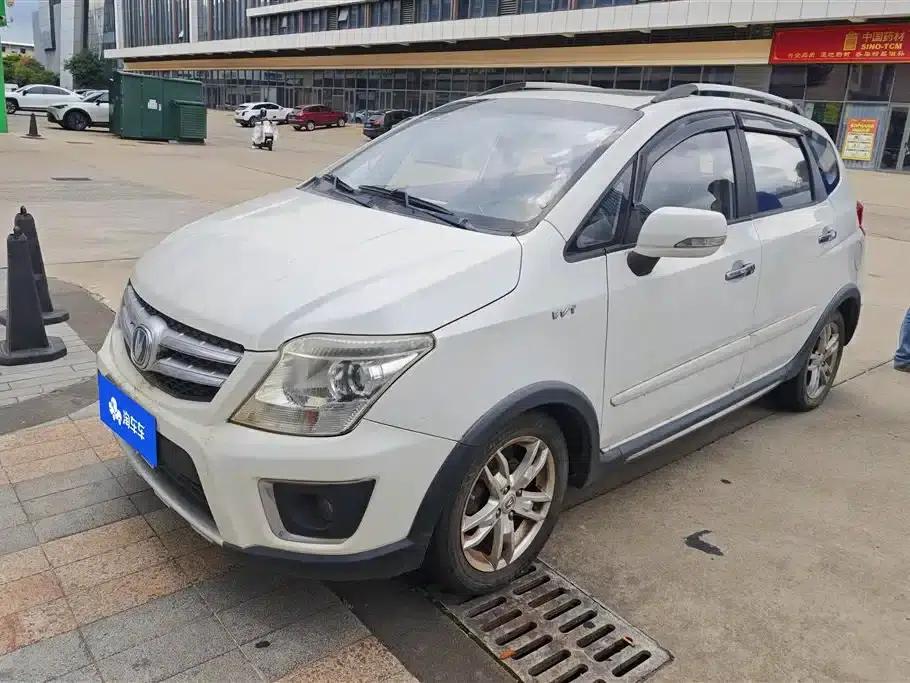 Changan CX20 2014 1.4L Manual Sunroof Navigation Edition (National IV Emission Standard) — миниатюра 1