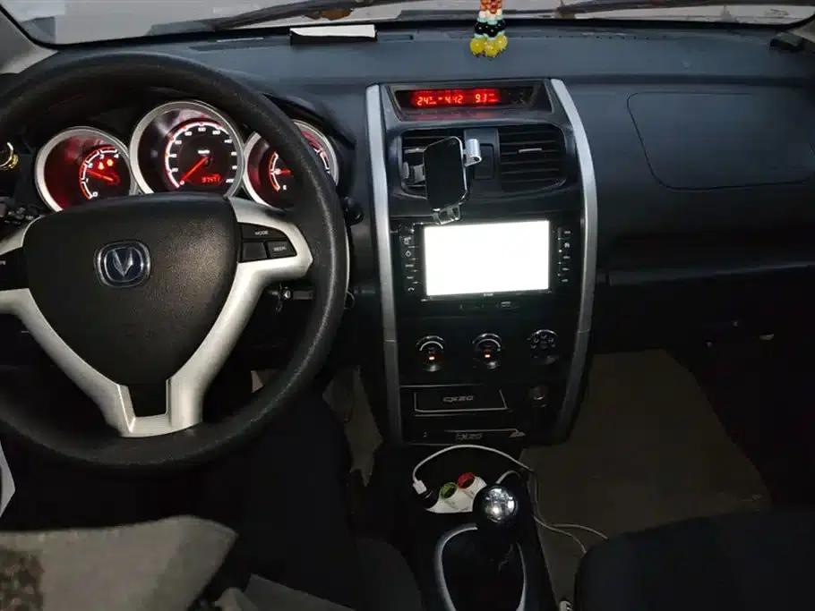 Changan CX20 2014 1.4L Manual Sunroof Navigation Edition (National IV Emission Standard) — миниатюра 12